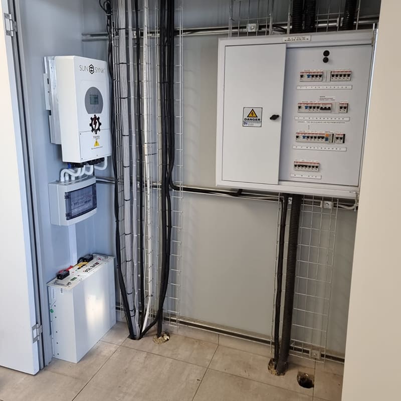 Projects home battery backup system, solar power system